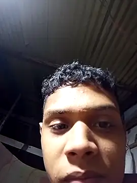 daniel_traviexxxo's cam snapshot