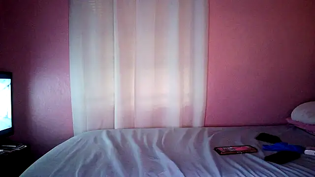 PiscesKitty's cam snapshot