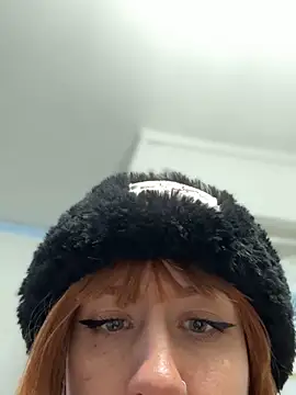 EllieELf's cam snapshot