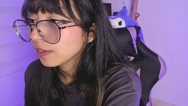 Yommi_Winx's cam snapshot