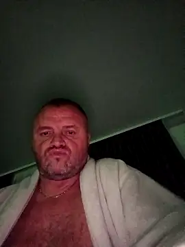 Adry1986 live sex cam