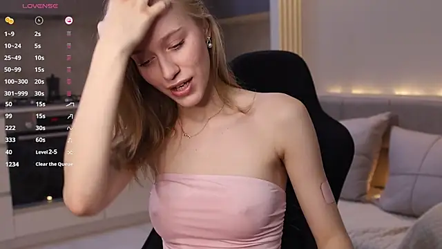 PollyAgata's cam snapshot