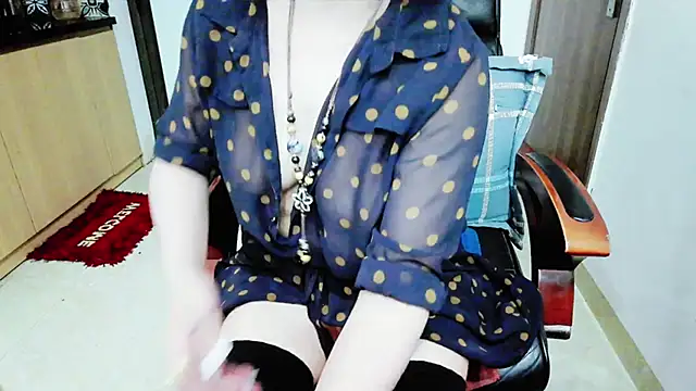 Miu-Le's cam snapshot