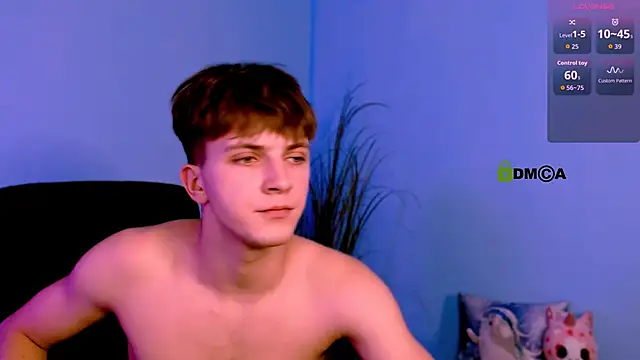 travis_wolf_ live sex cam