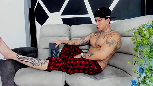 JUSTIN_FULLER1's cam snapshot