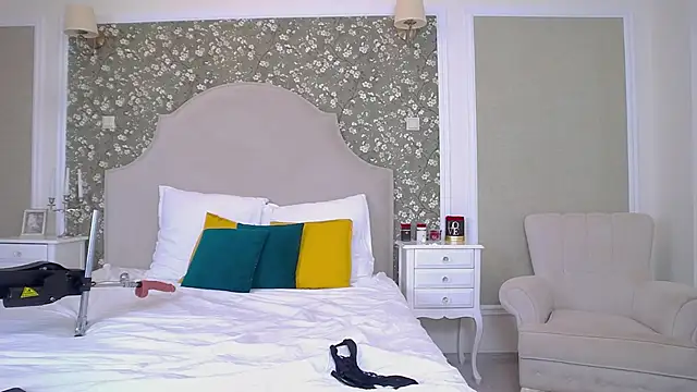 TesaQuinn's cam snapshot