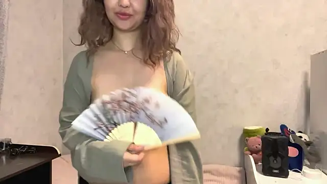 LovelyLara's cam snapshot