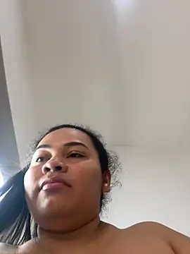 Yasmine__Hayat's cam snapshot