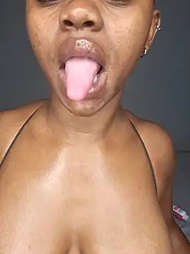 CertifiedhottieXOXO's cam snapshot