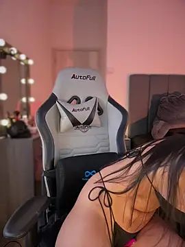 JanyLunaa's cam snapshot