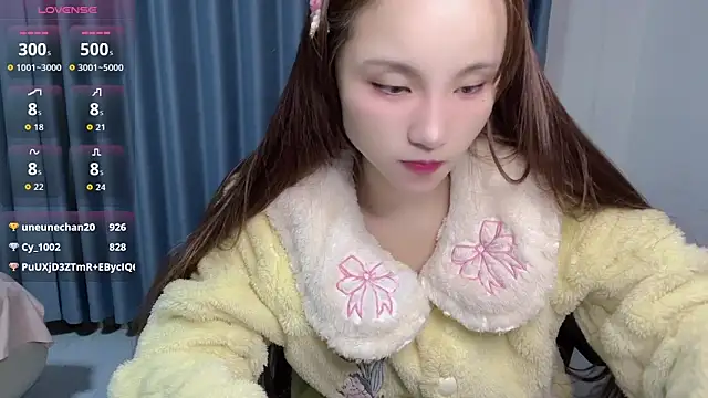 Momo-999's cam snapshot