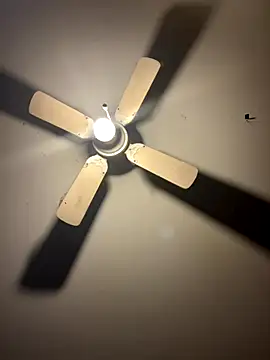 CarmeloA live sex cam