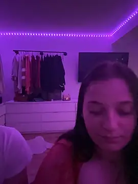 Aksinja05 live sex cam