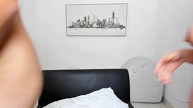 YouBratty2 live sex cam