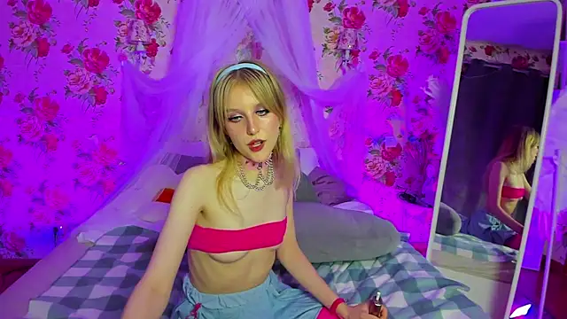 KissChristie__'s cam snapshot