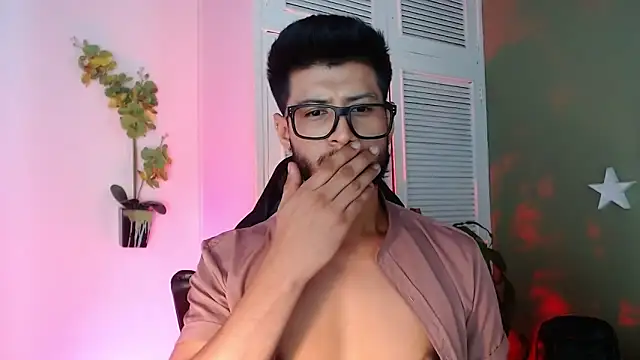 Colby_brown03's cam snapshot