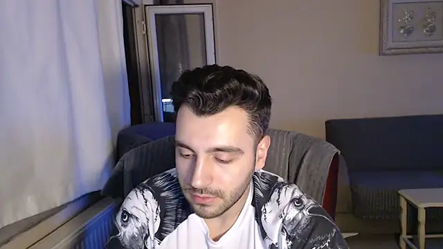 handsomeee04 live sex cam