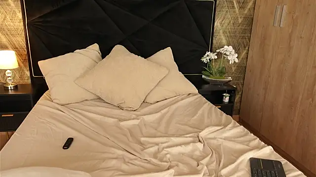 ZoeBella's cam snapshot