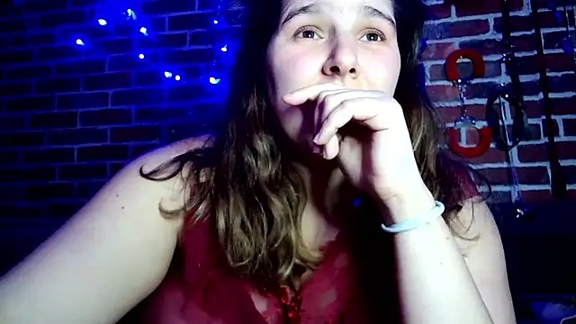 Heleneecesmecs2's cam snapshot