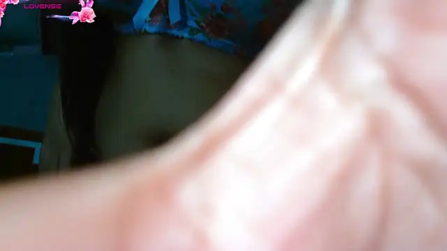 thyAnvi's cam snapshot