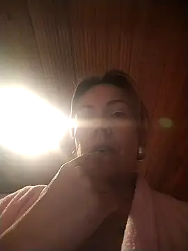 salomehill1's cam snapshot