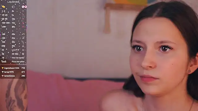 GabrielleLynchard's cam snapshot