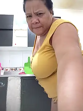 Shanttal0272 live sex cam