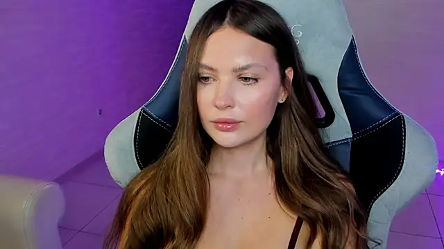 yourArya's cam snapshot