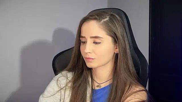 -KroshkaEnot-'s cam snapshot