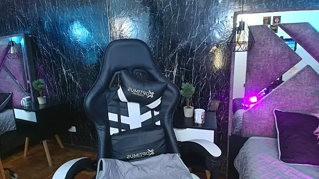 LaurenHazel's cam snapshot