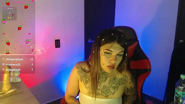 Zooee_01's cam snapshot