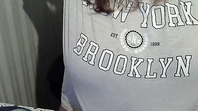 HarmonyKarera's cam snapshot