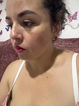 StylizedMyopia's cam snapshot