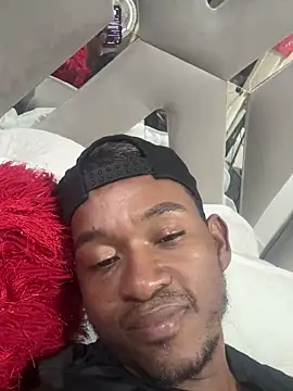 AndyCalifornia1's cam snapshot