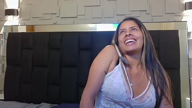 nairobi8's cam snapshot