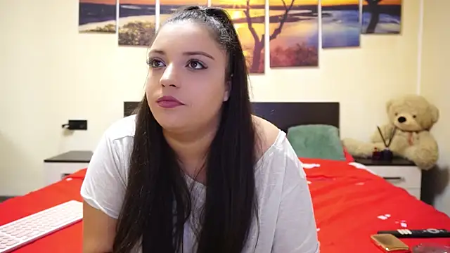 adelline's cam snapshot