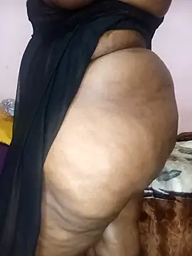 Sweetblackassxxx505's web cam