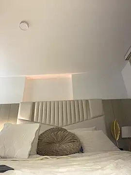 _laura_02's cam snapshot