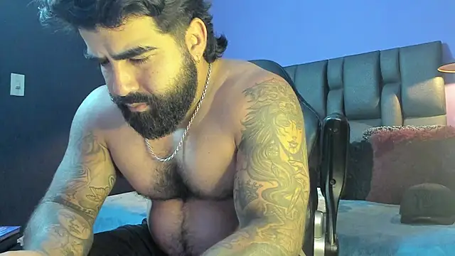 Lyon_vach live sex cam