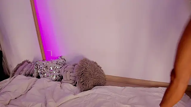 sussyprice's Stripchat show and profile