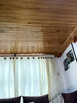 lauuraww's cam snapshot