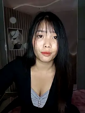 Fish_yellow's cam snapshot