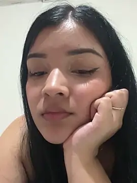 EmmaBlossom's cam snapshot