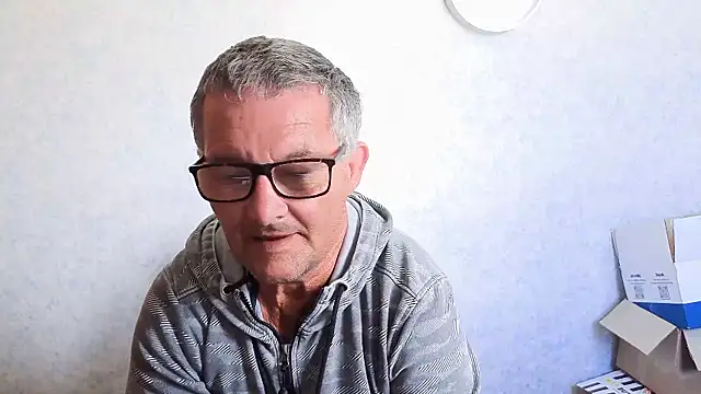 daddy_man's cam snapshot