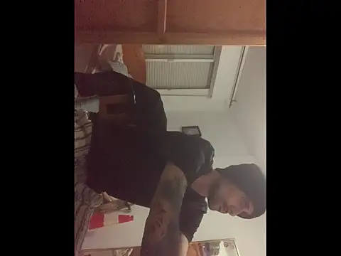 lucky1661's cam snapshot