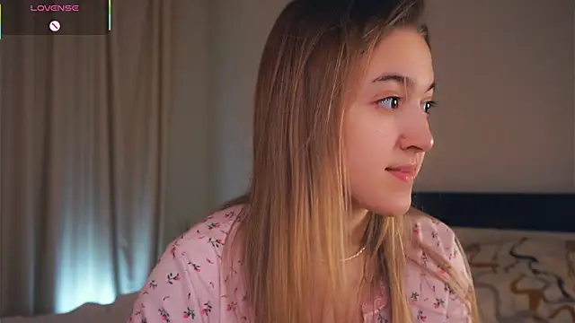 CathrynGeer's cam snapshot