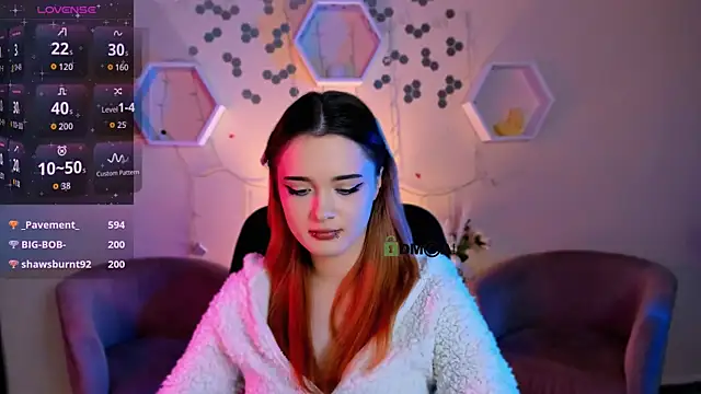 liana_kisses's cam snapshot