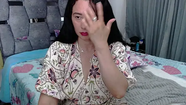 sara_hott_1's cam snapshot