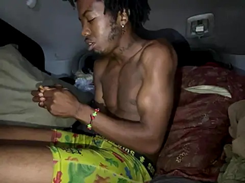 SlimeCrownzOut5's cam snapshot