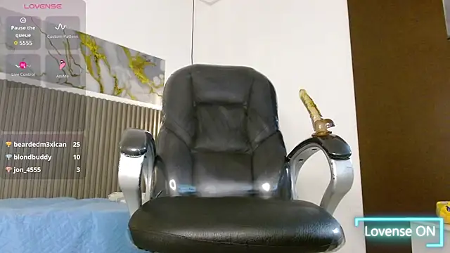 Dyla_n18's cam snapshot